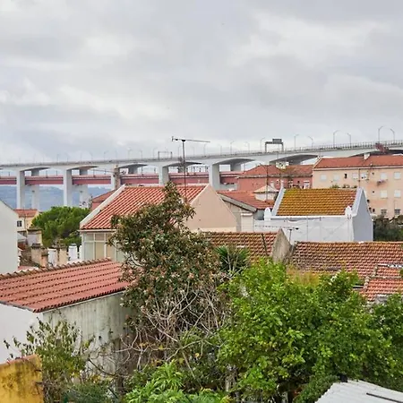 Apartment Alcantara Like A Local Lisbon